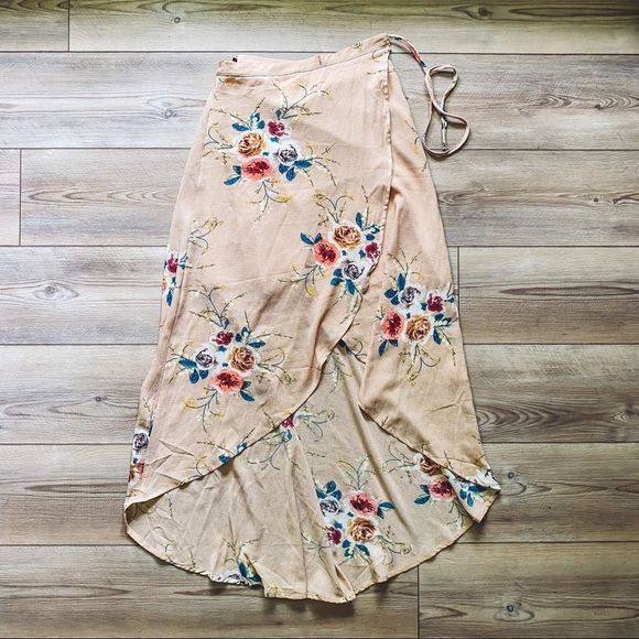 Dresses & Skirts - Women’s Floral Wrap Skirt